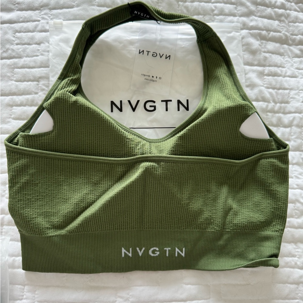 NVGTN Limitless Ribbed Seamless Halter Bra MEADOW Medium NWT - Picture 4 of 6